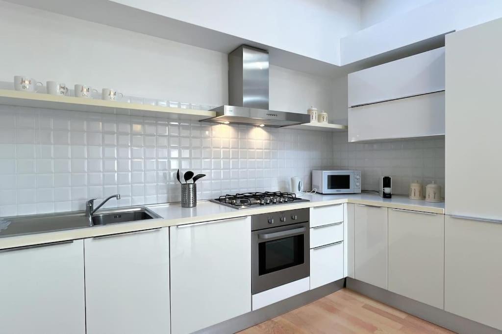 Appartement Casa Moira - Affitti Brevi Italia à Lecco Extérieur photo